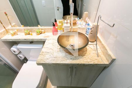 Apartamento à venda com 47m², 2 quartos e 1 vaga Apartamento à venda com 47m², 2 quartos e 1 vagaDetalhe banheiro