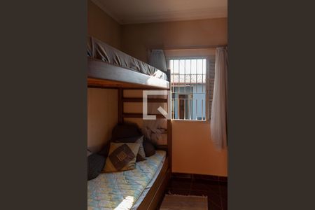 Casa à venda com 220m², 4 quartos e 3 vagas Casa à venda com 220m², 4 quartos e 3 vagasQuarto 3