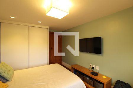 Apartamento à venda com 385m², 5 quartos e 4 vagasQuarto