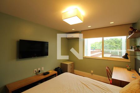 Apartamento à venda com 385m², 5 quartos e 4 vagasQuarto