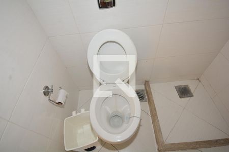 Casa à venda com 448m², 3 quartos e 2 vagasBanheiro 1 da Churrasqueira