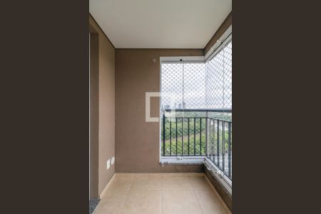 Varanda de apartamento para alugar com 2 quartos, 64m² em Jardim Tupanci, Barueri