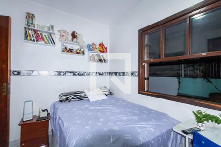 Casa à venda com 100m², 4 quartos e 2 vagas Casa à venda com 100m², 4 quartos e 2 vagasQuarto 2