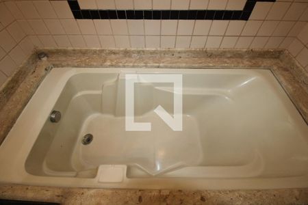 Apartamento à venda com 70m², 1 quarto e 1 vagaBanheiro da Suíte