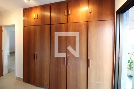 Apartamento à venda com 70m², 1 quarto e 2 vagasQuarto