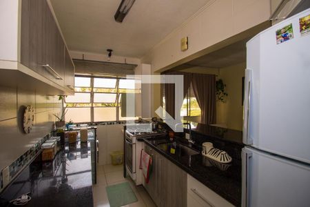 Apartamento à venda com 56m², 2 quartos e 1 vaga Apartamento à venda com 56m², 2 quartos e 1 vagaCozinha e Área de Serviço