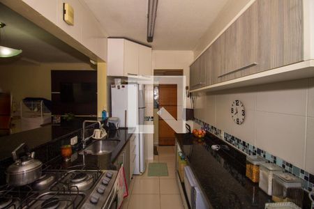 Apartamento à venda com 56m², 2 quartos e 1 vaga Apartamento à venda com 56m², 2 quartos e 1 vagaCozinha e Área de Serviço
