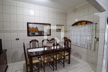 Casa à venda com 310m², 6 quartos e 3 vagas Casa à venda com 310m², 6 quartos e 3 vagasSala de Jantar