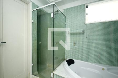 Apartamento à venda com 137m², 3 quartos e 1 vagaBanheiro da Suíte