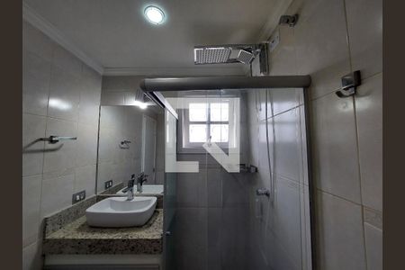 Casa de condomínio para alugar com 132m², 3 quartos e 2 vagasBanheiro 2