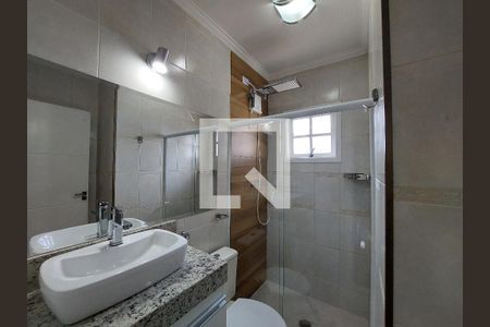 Casa de condomínio para alugar com 132m², 3 quartos e 2 vagasBanheiro 1