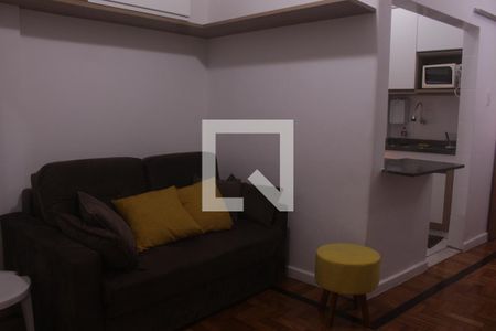 Sala de apartamento para alugar com 1 quarto, 50m² em Copacabana, Rio de Janeiro