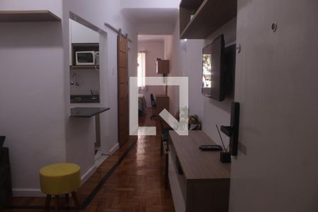 Sala de apartamento para alugar com 1 quarto, 50m² em Copacabana, Rio de Janeiro