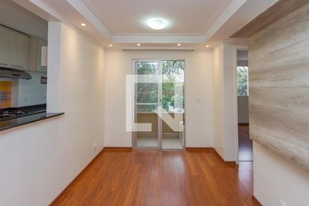 Sala de apartamento para alugar com 2 quartos, 45m² em Santo Amaro, São Paulo