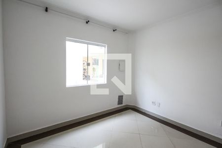 Sala de casa de condomínio à venda com 2 quartos, 126m² em Penha de França, São Paulo