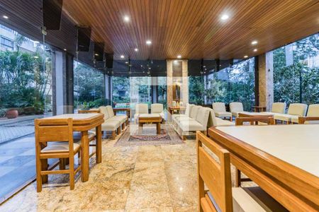 Apartamento à venda com 155m², 3 quartos e 2 vagasÁrea comum - Salão de festas