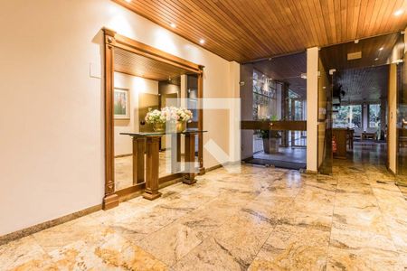 Apartamento à venda com 155m², 3 quartos e 2 vagasHall social