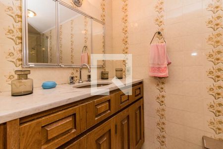 Apartamento à venda com 155m², 3 quartos e 2 vagasBanheiro da Suíte