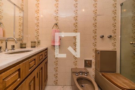 Apartamento à venda com 155m², 3 quartos e 2 vagasBanheiro da Suíte