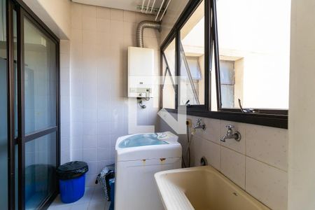 Apartamento para alugar com 170m², 3 quartos e 3 vagas Apartamento para alugar com 170m², 3 quartos e 3 vagasÁrea de serviço