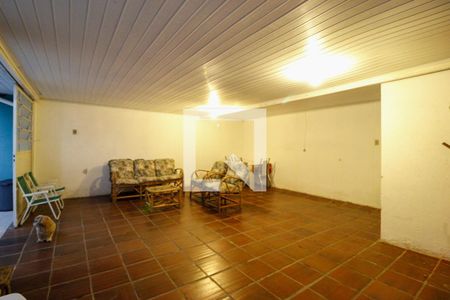 Casa à venda com 270m², 3 quartos e 2 vagas Casa à venda com 270m², 3 quartos e 2 vagasÁrea comum - Salão de festas