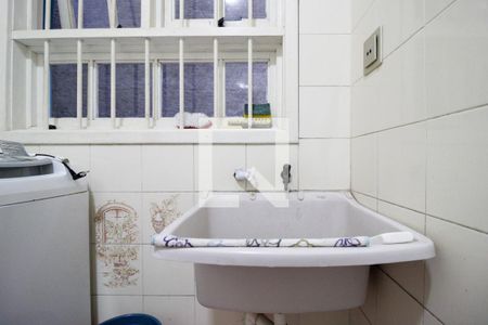 Casa à venda com 270m², 3 quartos e 2 vagas Casa à venda com 270m², 3 quartos e 2 vagasÁrea de Serviço