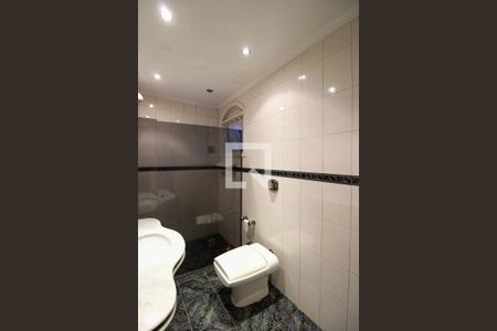 Casa à venda com 270m², 3 quartos e 2 vagas Casa à venda com 270m², 3 quartos e 2 vagasBanheiro da Suíte 1