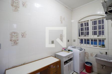 Casa à venda com 270m², 3 quartos e 2 vagas Casa à venda com 270m², 3 quartos e 2 vagasÁrea de Serviço