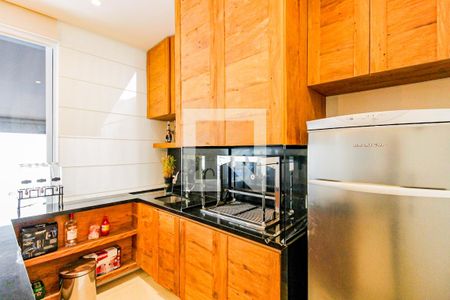 Casa à venda com 310m², 5 quartos e 2 vagasChurrasqueira