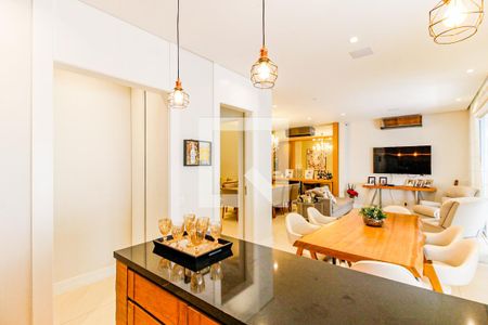 Casa à venda com 310m², 5 quartos e 2 vagasChurrasqueira