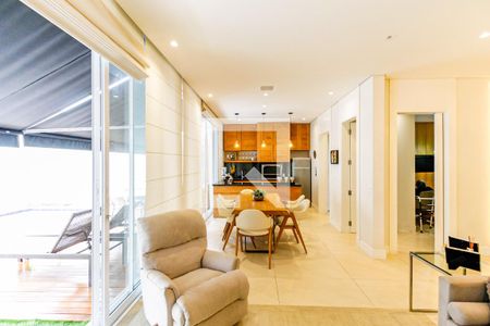 Casa à venda com 310m², 5 quartos e 2 vagasSala de TV