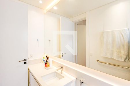 Casa à venda com 310m², 5 quartos e 2 vagasBanheiro Suíte 1