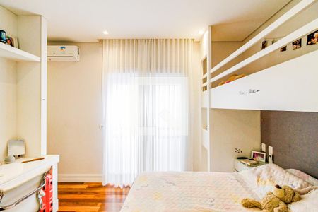 Casa à venda com 310m², 5 quartos e 2 vagasSuíte 2