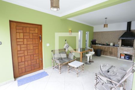 Casa à venda com 200m², 3 quartos e 2 vagasÁrea Gourmet