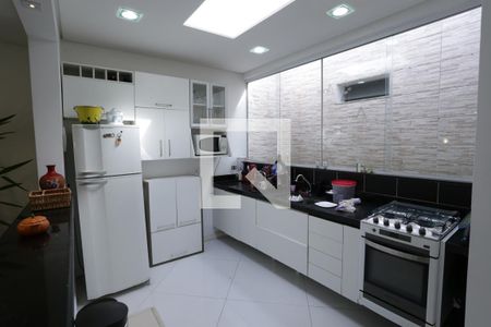 Casa à venda com 200m², 3 quartos e 2 vagasCozinha