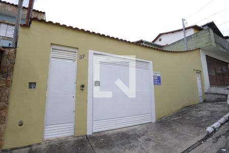 Casa à venda com 200m², 3 quartos e 2 vagasFachada