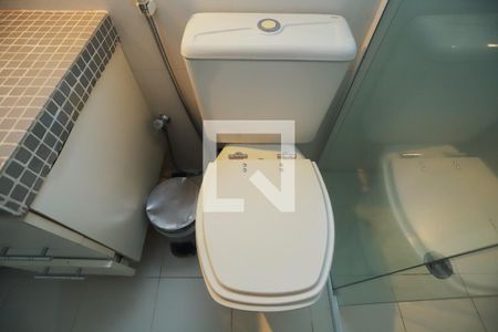 Casa à venda com 220m², 3 quartos e 6 vagasBanheiro do Quarto 3