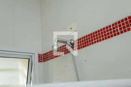 Casa à venda com 220m², 3 quartos e 6 vagasBanheiro do Quarto 1