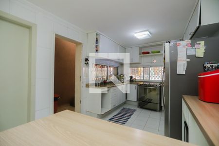 Casa à venda com 220m², 3 quartos e 6 vagasCozinha