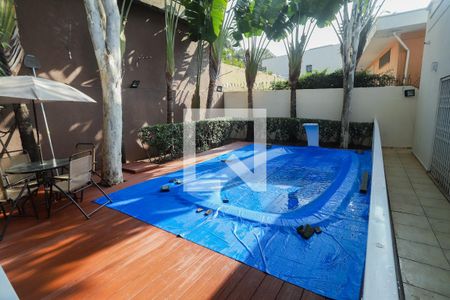 Casa à venda com 220m², 3 quartos e 6 vagasPiscina