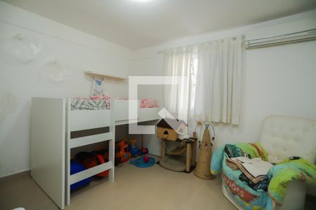 Casa à venda com 220m², 3 quartos e 6 vagasQuarto 3 -Suite