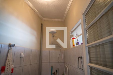 Casa à venda com 242m², 3 quartos e 3 vagas Casa à venda com 242m², 3 quartos e 3 vagasBanheiro de Serviço