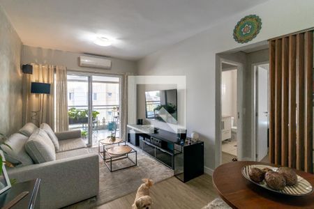 Sala de apartamento à venda com 3 quartos, 87m² em Vila Olímpia, São Paulo