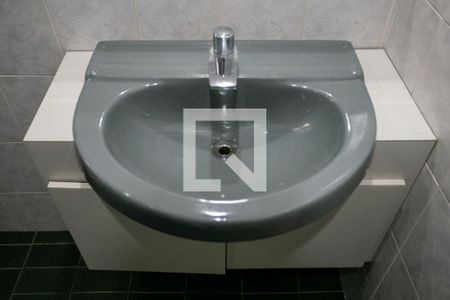 Apartamento para alugar com 77m², 3 quartos e 1 vaga Apartamento para alugar com 77m², 3 quartos e 1 vagaBanheiro