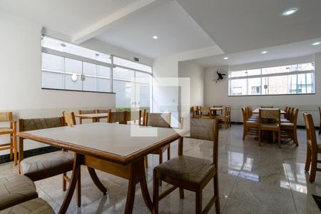 Apartamento para alugar com 77m², 3 quartos e 1 vaga Apartamento para alugar com 77m², 3 quartos e 1 vagaÁrea comum - Salão de festas