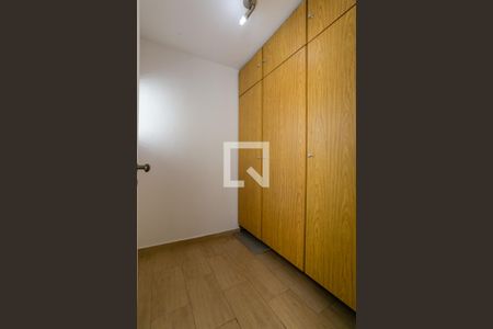 Apartamento para alugar com 77m², 3 quartos e 1 vaga Apartamento para alugar com 77m², 3 quartos e 1 vagaQuarto de serviço