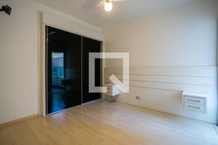 Suíte de apartamento para alugar com 3 quartos, 77m² em Santa Teresinha, São Paulo