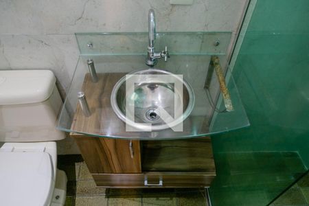 Apartamento para alugar com 77m², 3 quartos e 1 vaga Apartamento para alugar com 77m², 3 quartos e 1 vagaBanheiro da suíte