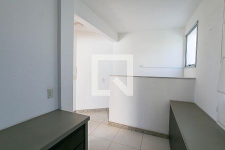 Apartamento à venda com 77m², 3 quartos e 2 vagasCobertura