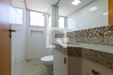 Apartamento à venda com 77m², 3 quartos e 2 vagasBanheiro 2